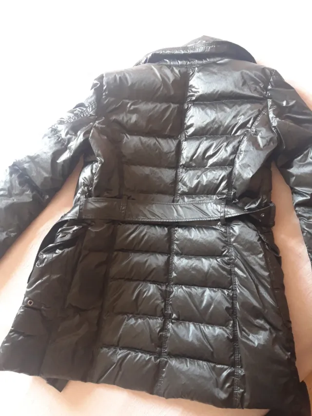 Chaqueta Peuterey Negra T. 42 pero es como 38-40