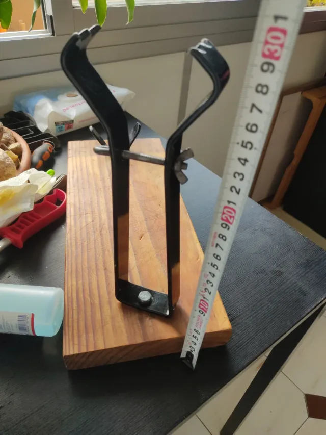 Tabla Jamonera Madera y Metal