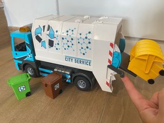 Camión de basura Playmobil con contenedores