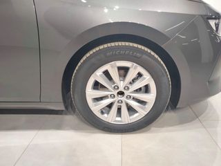 Opel Astra 1.2T XHT 96kW (130CV) Edition