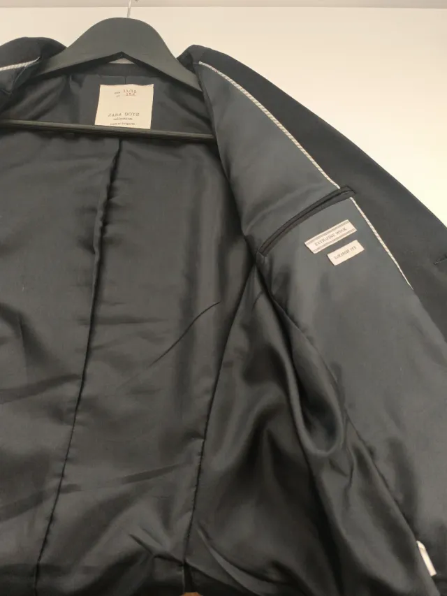 Traje Zara niño T11/12 azul