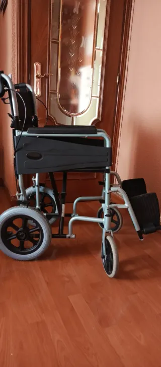 Venta silla de ruedas.