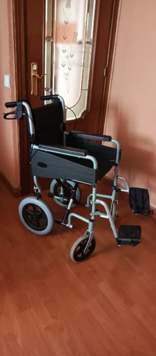 Venta silla de ruedas.