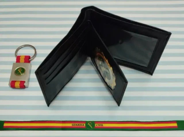 SET CARTERA + PORTA + PLACA VERTICAL + LLAVERO GC