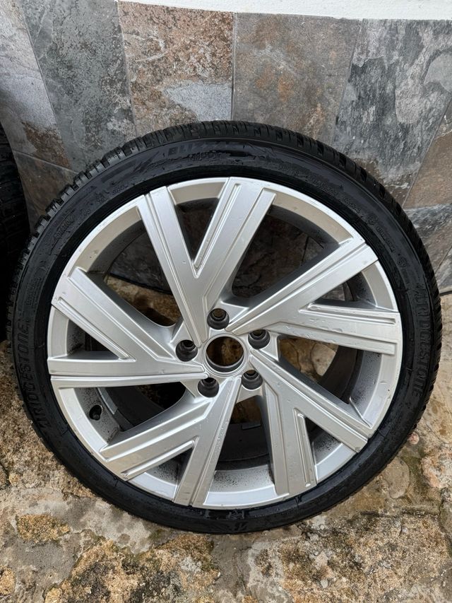 Llantas Golf 8  18“