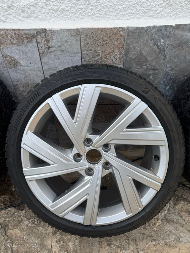 Llantas Golf 8  18“