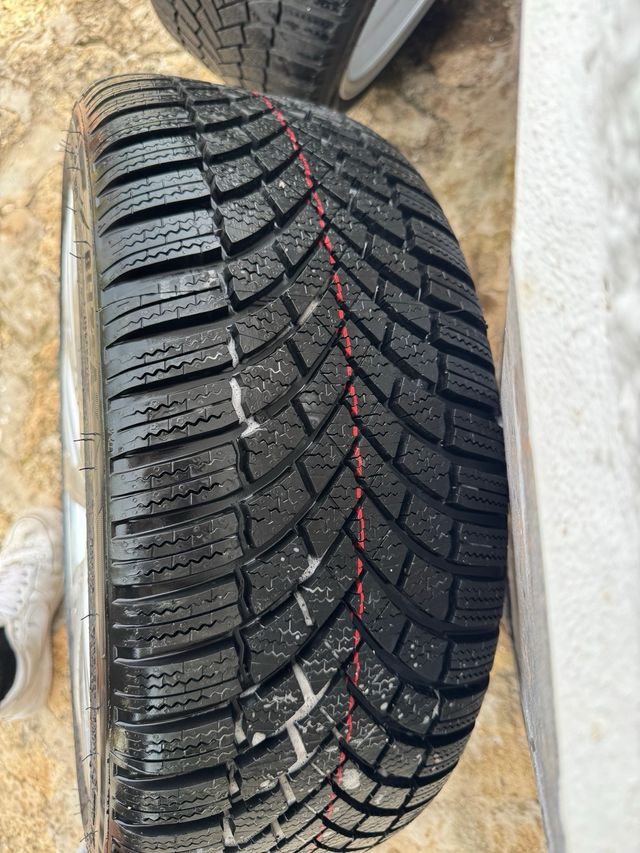 Llantas Golf 8  18“