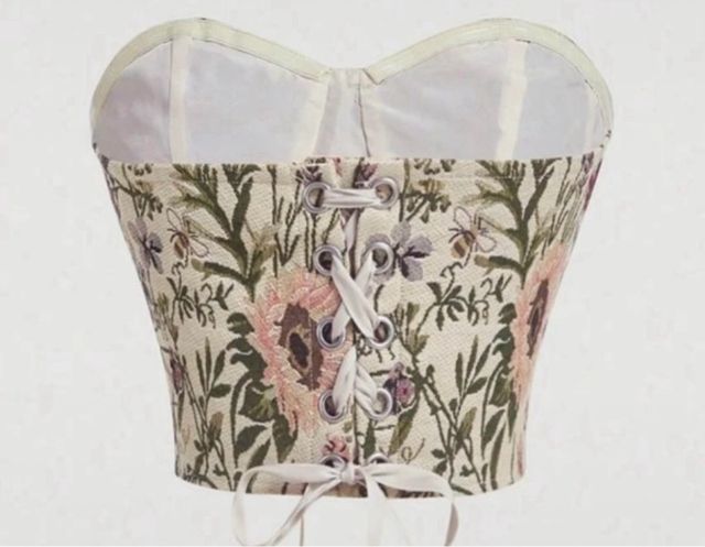 Top Corsé Floral Mariposas