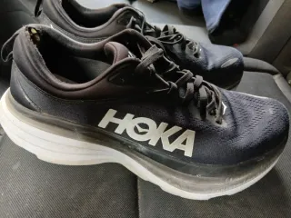 Deportivas Hoka Negras y Blancas