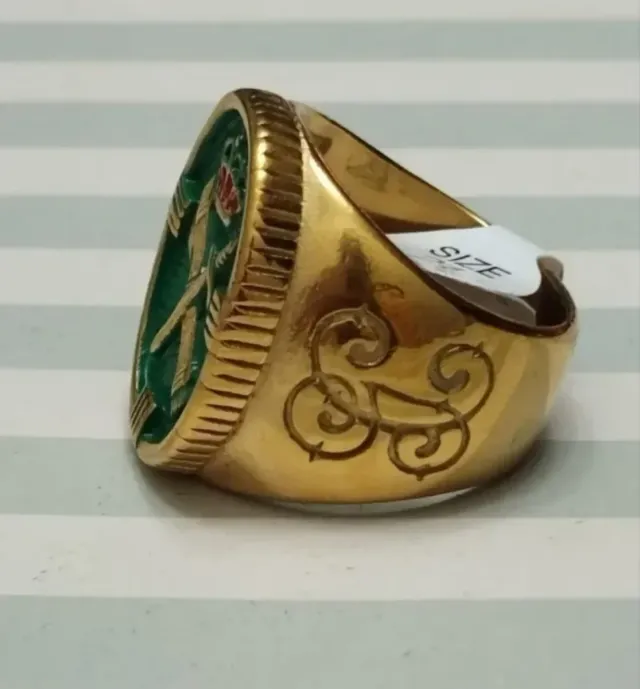 REBAJADO. SELLO ANILLO BAÑO ORO G. CIVIL