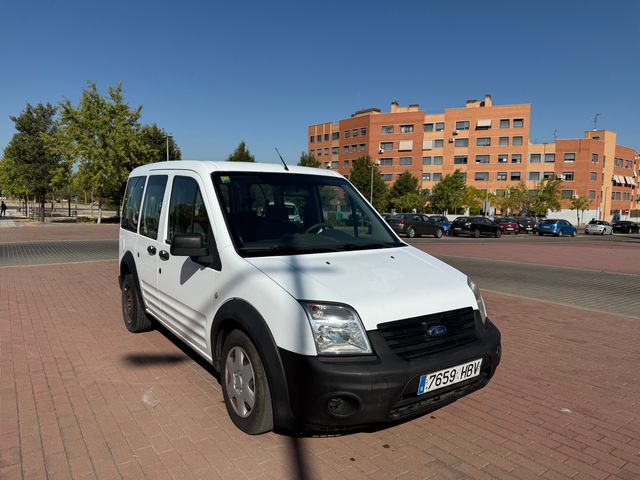 Ford Transit Connect kombi 1.8 tdci 75 cv 5 puert