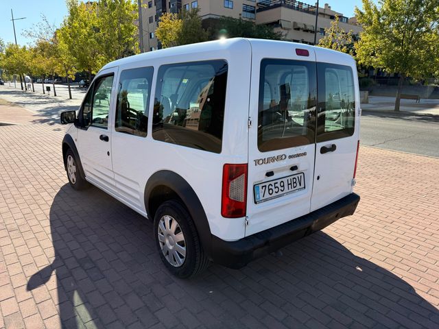 Ford Transit Connect kombi 1.8 tdci 75 cv 5 puert
