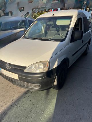 Opel Combo - 2010