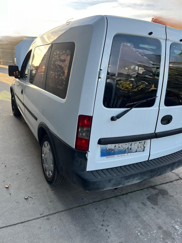 Opel Combo - 2010