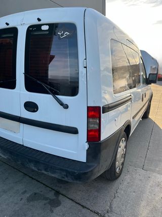 Opel Combo - 2010
