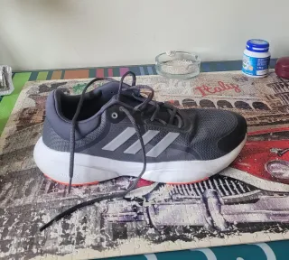 Zapatilla Adidas Response Hombre Gris/Blanco