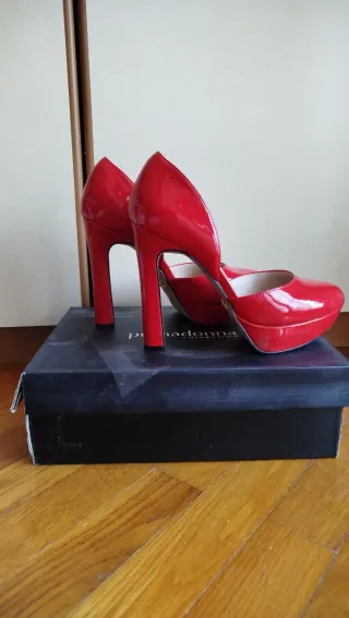 Scarpe donna rosse con tacco e plateau Tg. 39