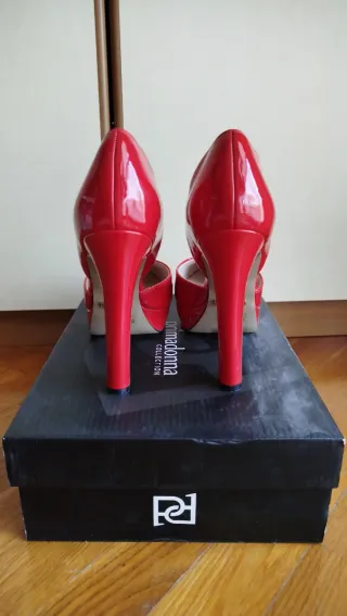 Scarpe donna rosse con tacco e plateau Tg. 39