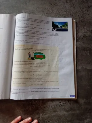 Matemáticas. 3 Secundaria. Revuela