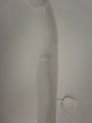 Cómoda bebé con cambiador y bañera