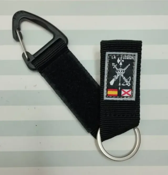 REBAJADO: LLAVEROS TÁCTICOS CON MOSQUETÓN Y VELCRO