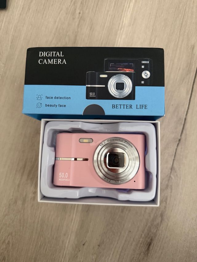 Câmera Digital Rosa 50,0 Megapixels