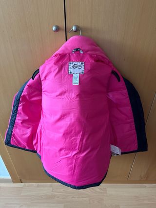 Chaleco Fouganza azul y rosa