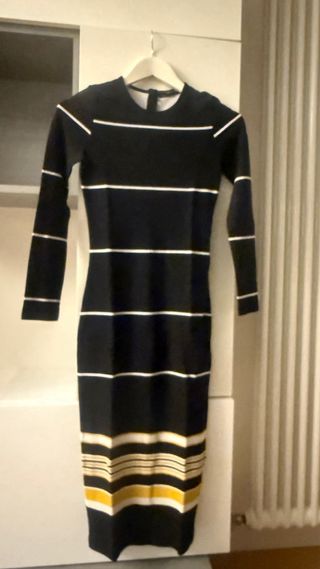 Abito longuette aderente a righe