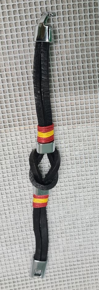 Pulsera de cuero negra con nudo España NUEVA