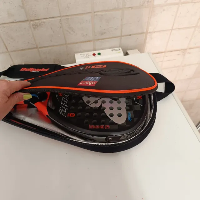 Pala de pádel Bullpadel Hack Proline