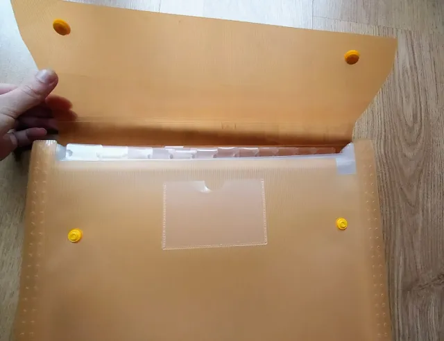 Carpeta Plástico Separadores Naranja