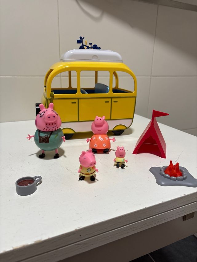 Peppa Pig Supermercado y Caravana