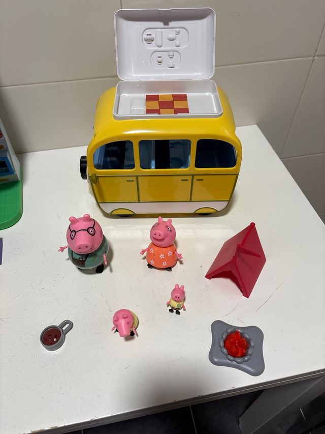 Peppa Pig Supermercado y Caravana
