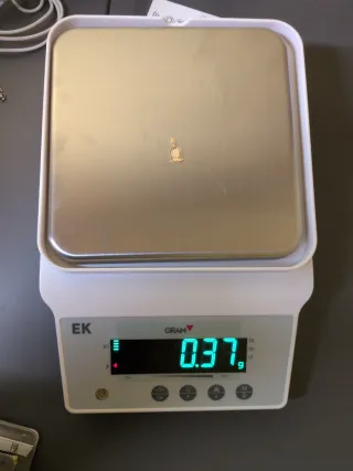 Colgante Piolín en Jaula Oro 18k