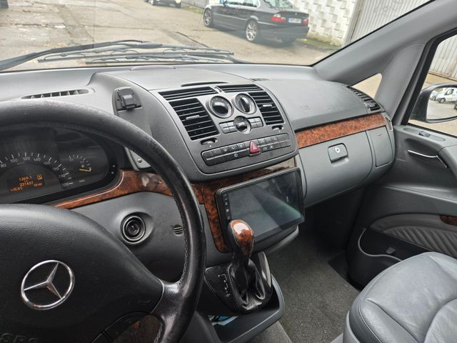 Mercedes-Benz Viano 2004
