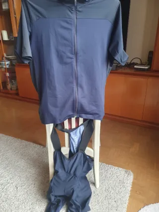 Conjunto Ciclismo Maillot y Culotte Azul Marino