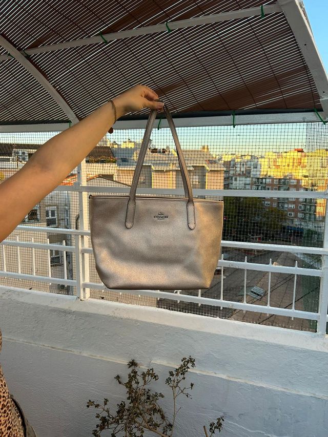 Bolso Coach Dorado Original Elegante