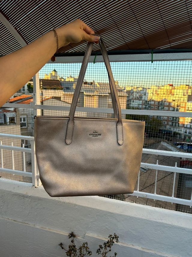 Bolso Coach Dorado Original Elegante