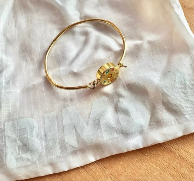 Pulsera Bimba y Lola dorada multicolor