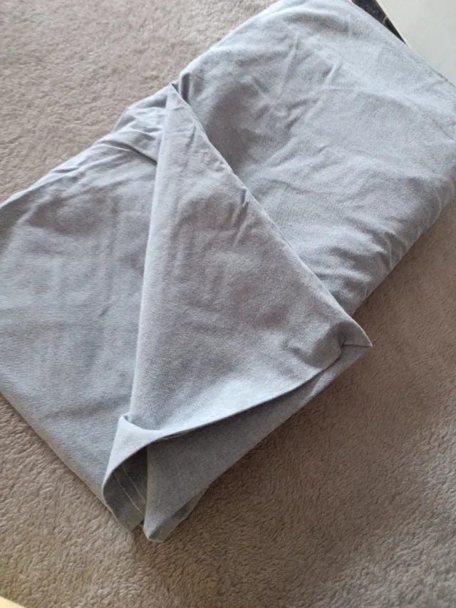 Sábana bajera de algodón gris para cama de 90cm