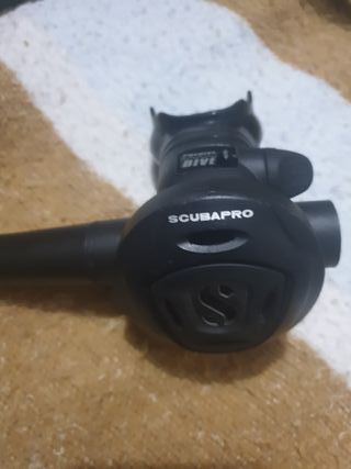 Equipo de buceo: Reguladores y Ordenador