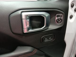 Jeep Wrangler 2.2 CRD Rubicon 8ATX E6D