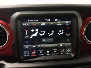 Jeep Wrangler 2.2 CRD Rubicon 8ATX E6D