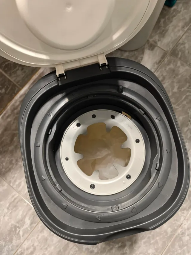 Contenedor de pañales Tommee Tippee