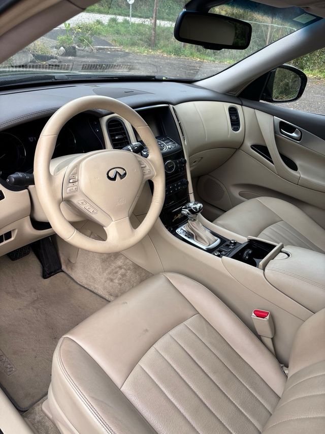 Infiniti QX50 2016