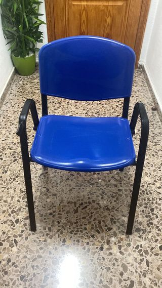 Sillas de aula azules y negras varias unidades