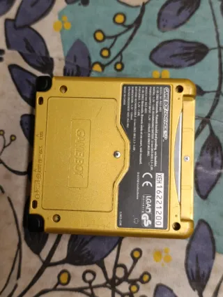 Game Boy Advance SP Zelda Edizione Oro