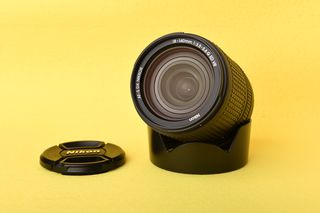 Nikon 18-140mm VR AF-S DX Objetivo Todo Terreno