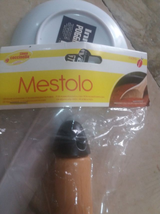 Poggia mestolo con mestolo