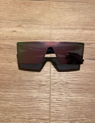 Gafas de sol Ray-Ban rosas y moradas